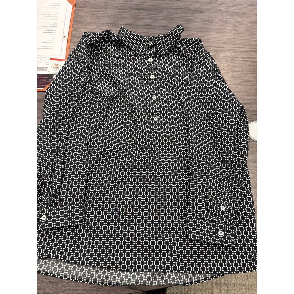 Talbots Plus 20W Non-Iron Black White Geometric Print Button Front Blouse